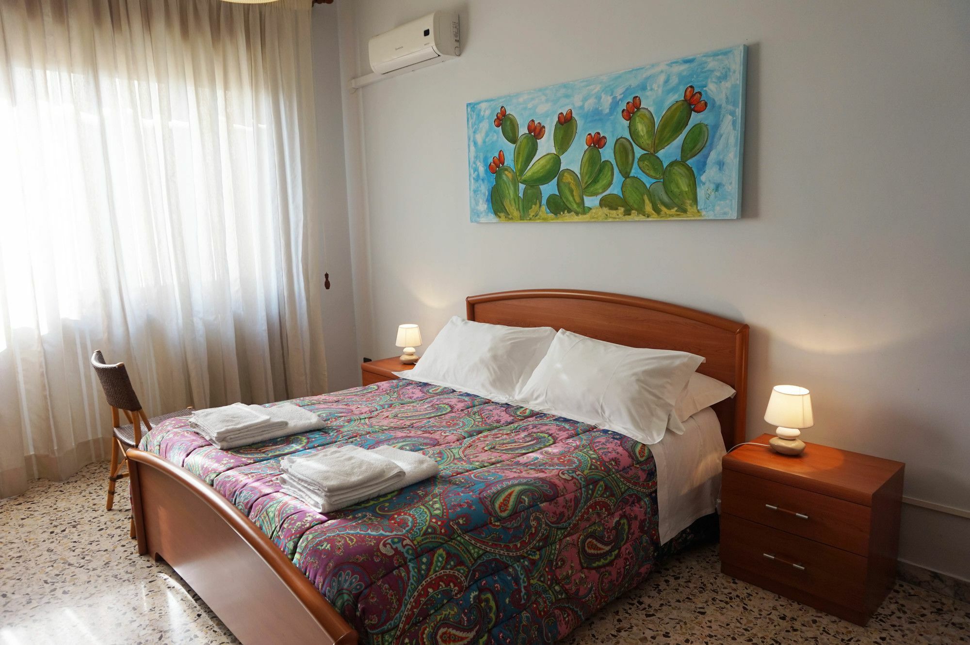 B&B Piazza 300Mila เลชเช ภายนอก รูปภาพ